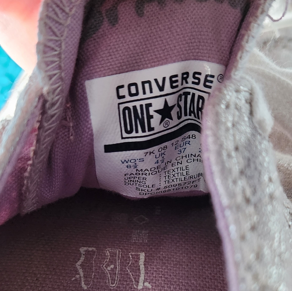 Converse One Stars Low Top Sneakers Pink Silver Shimmer Sz 6.5 - Picture 6 of 6